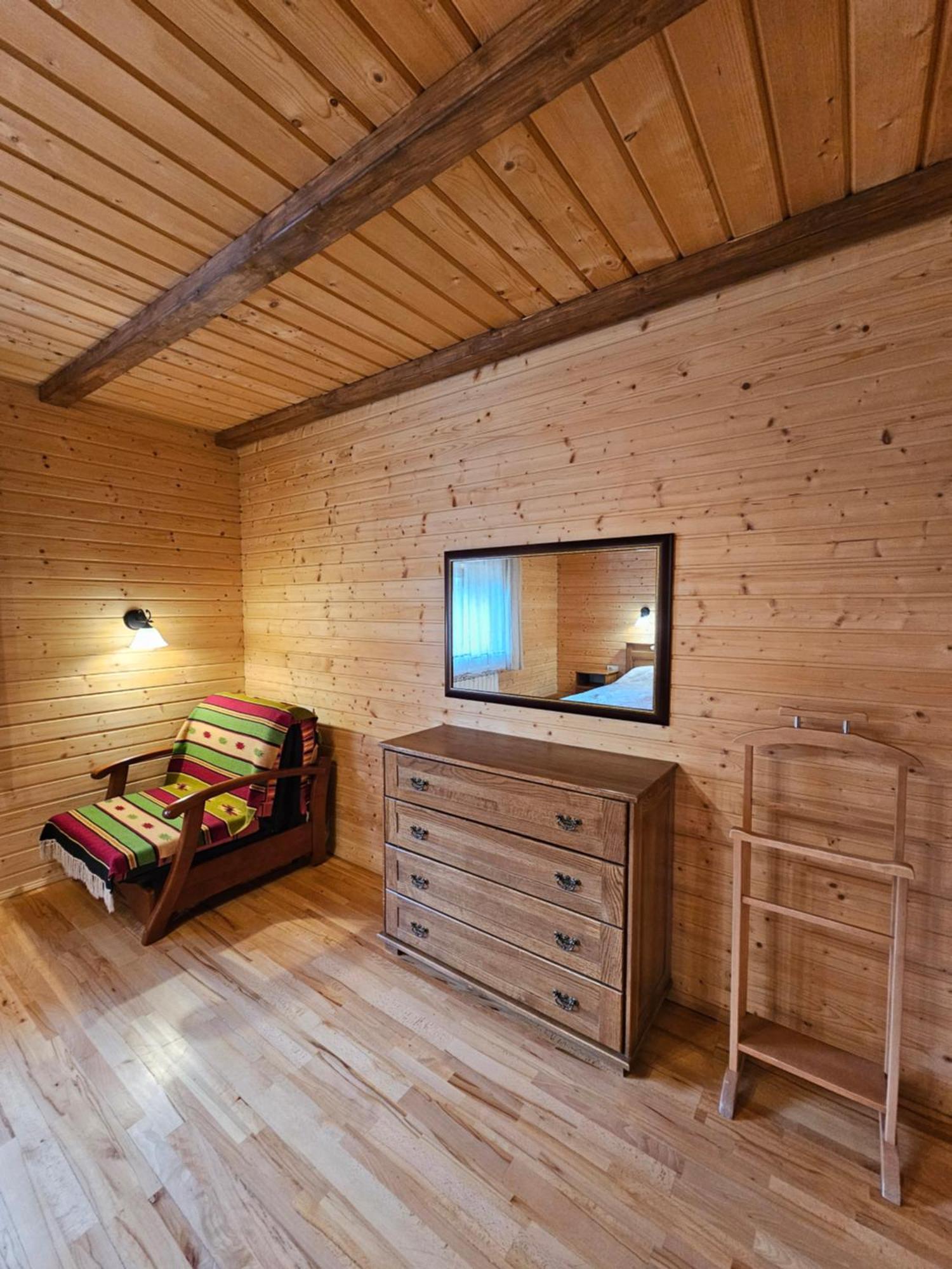 Guesthouse Kolo Druziv Tatariv Exteriér fotografie