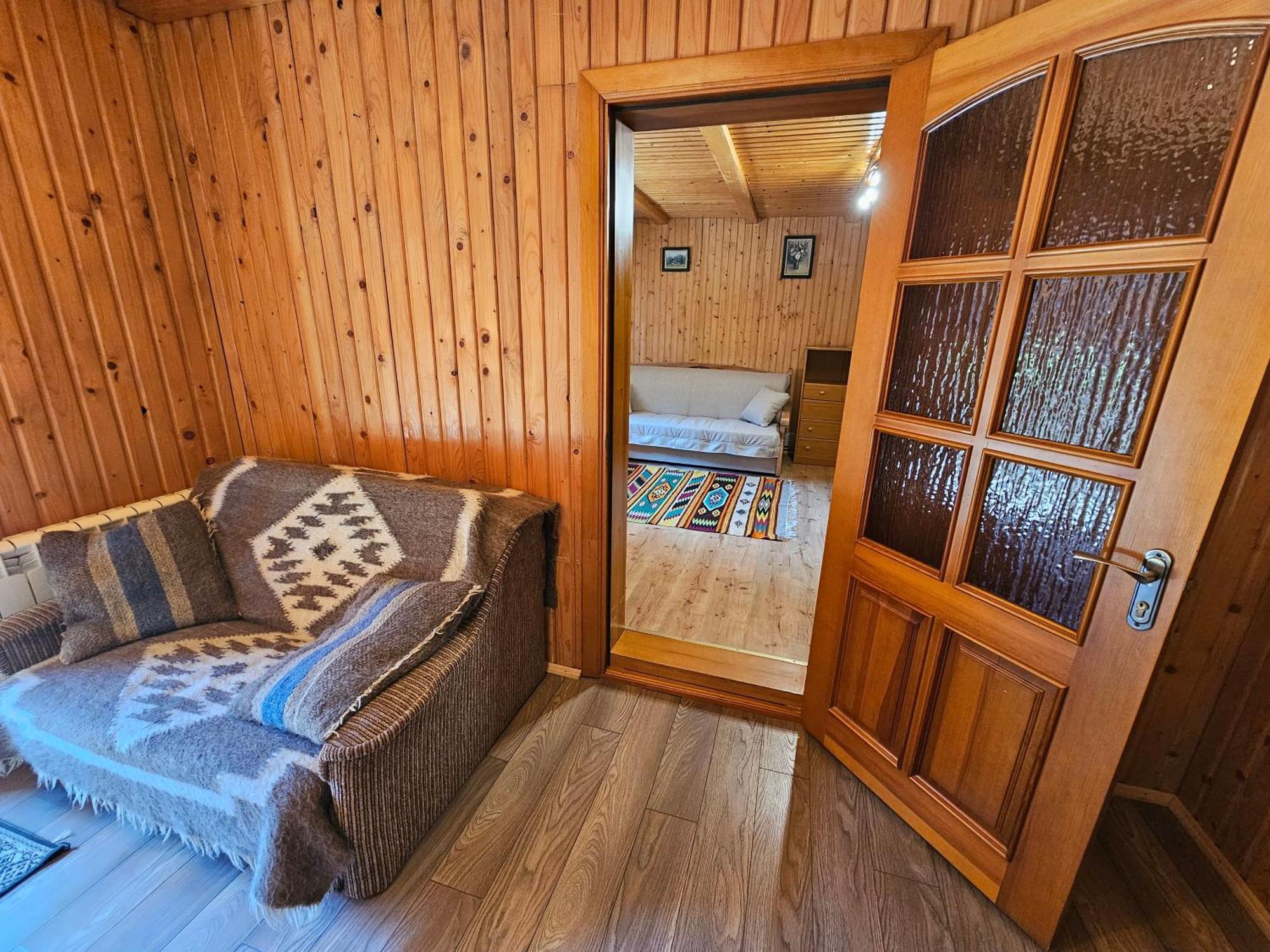 Guesthouse Kolo Druziv Tatariv Exteriér fotografie