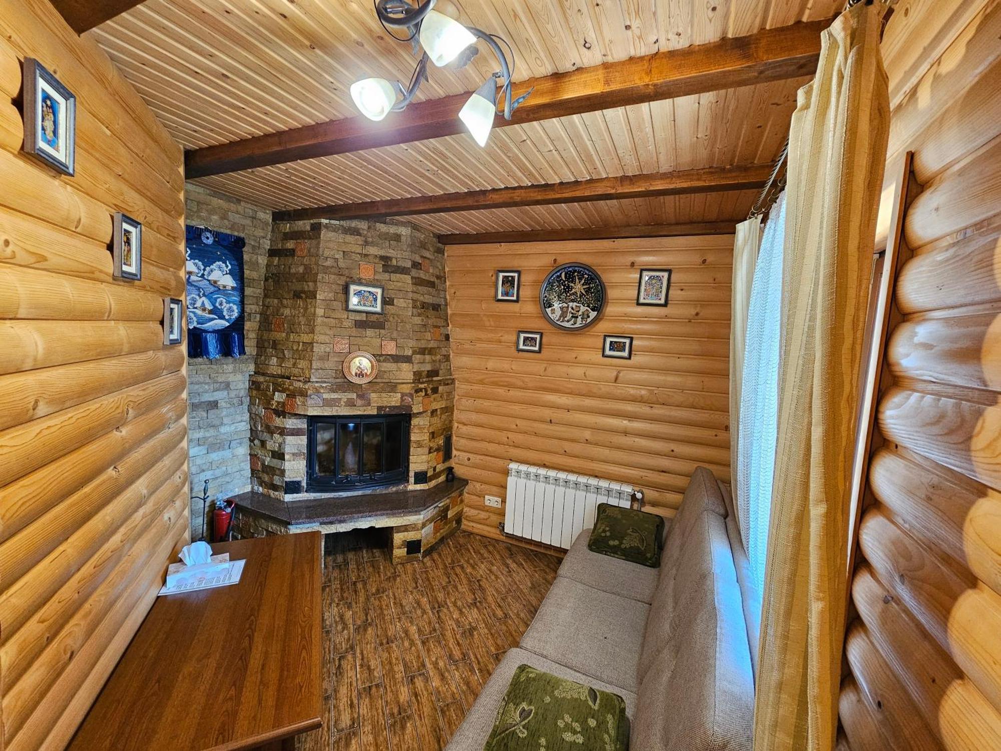 Guesthouse Kolo Druziv Tatariv Exteriér fotografie