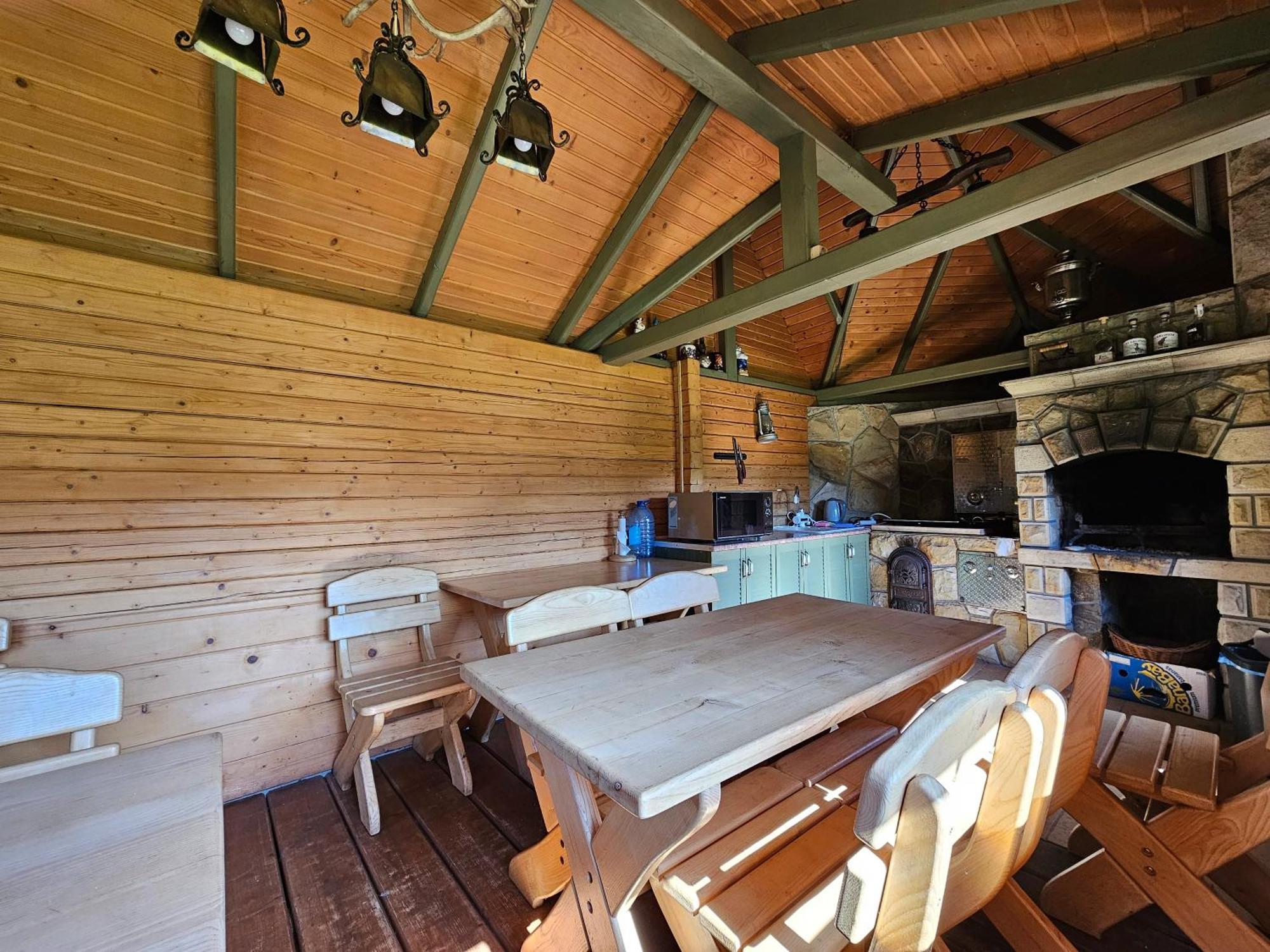 Guesthouse Kolo Druziv Tatariv Exteriér fotografie